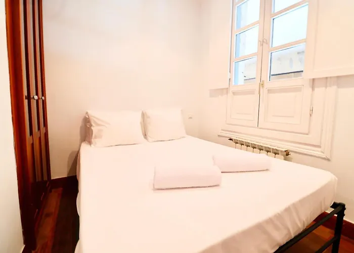 Plaza Consti, Heart Of The Old Town San Sebastian